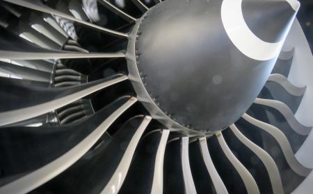 Aircraft engine fan blades